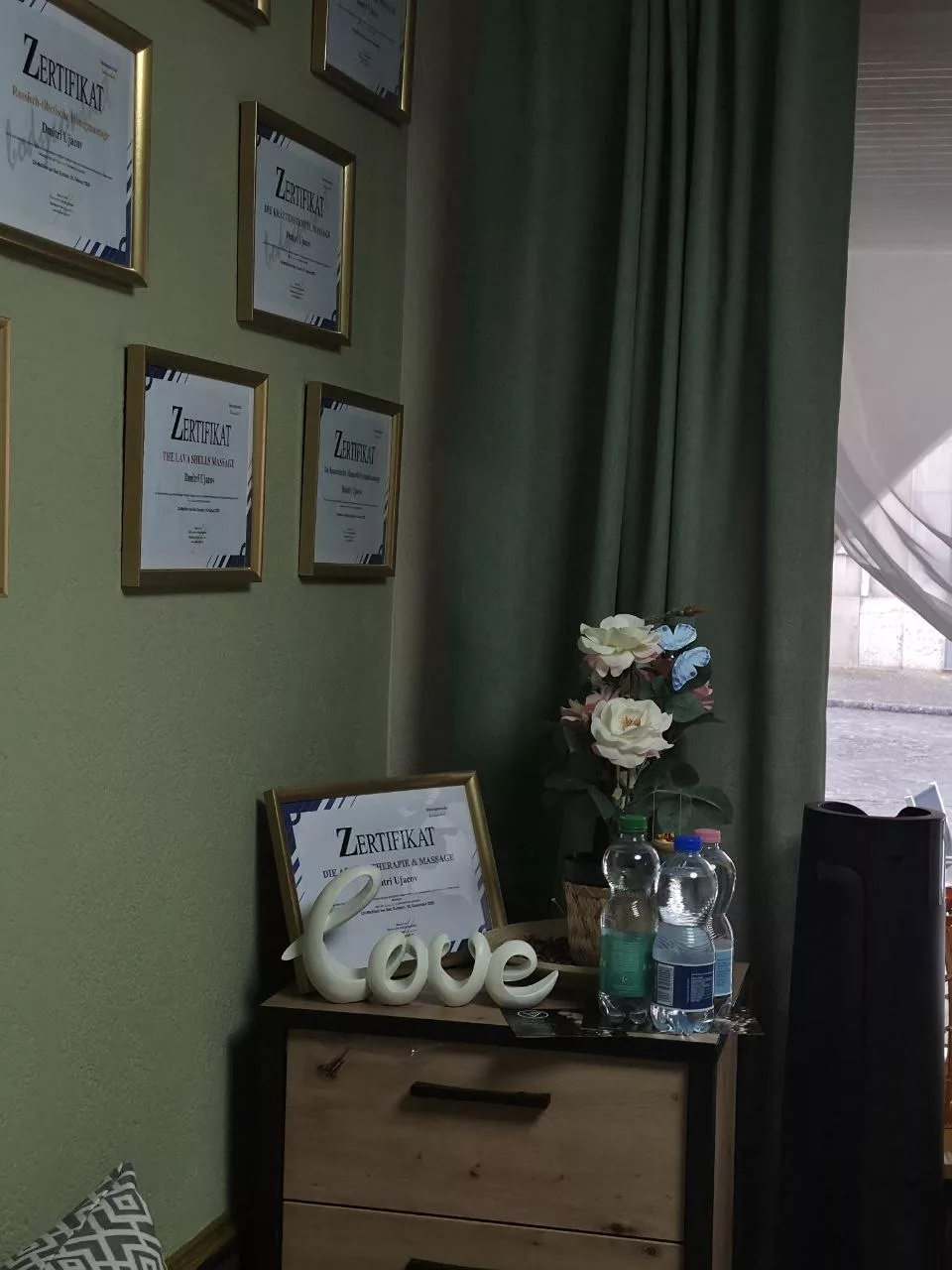 Studio detail — Universal Professional GmbH — gallery-interior-09