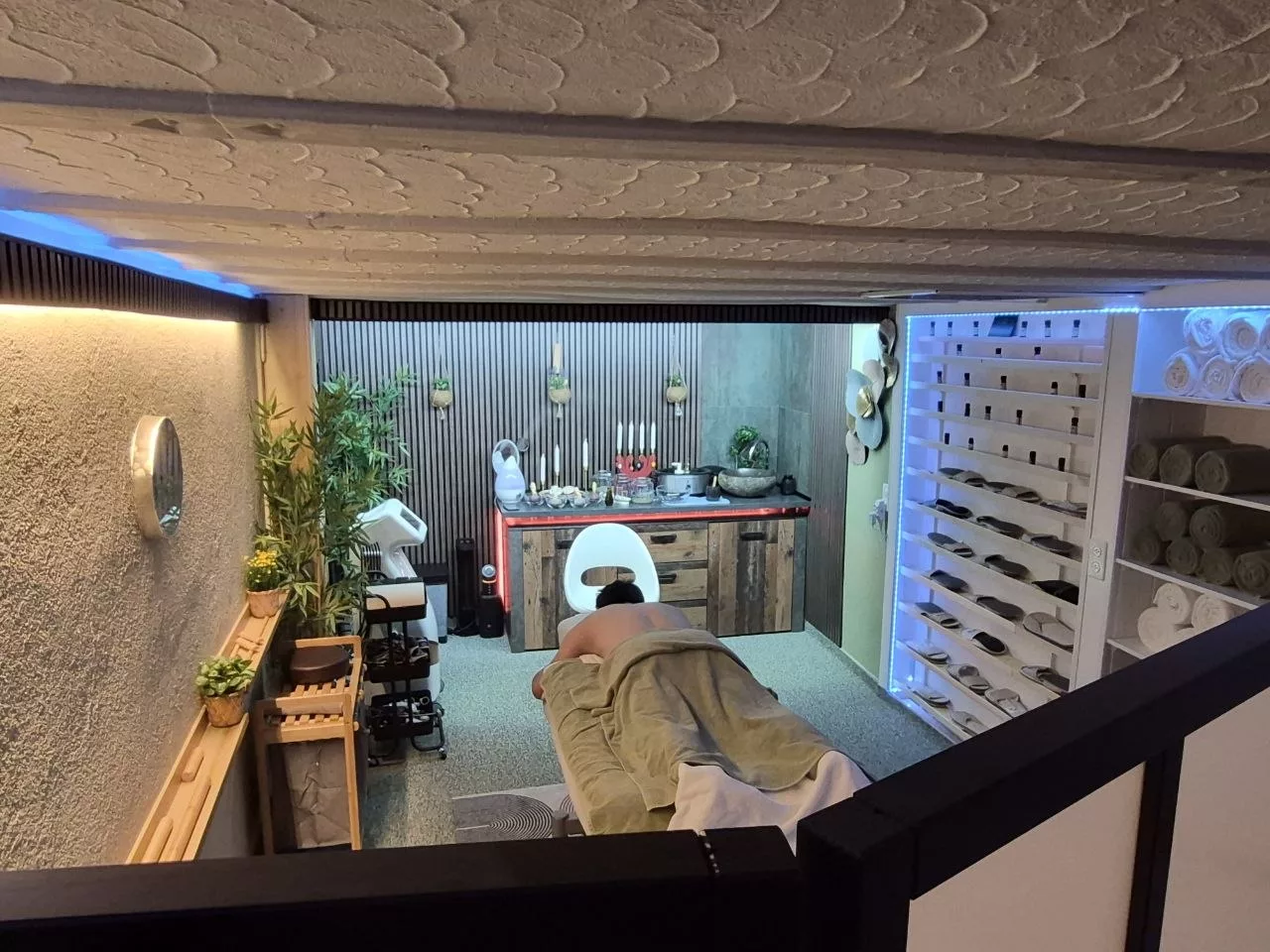 Studio detail — Universal Professional GmbH — gallery-interior-21